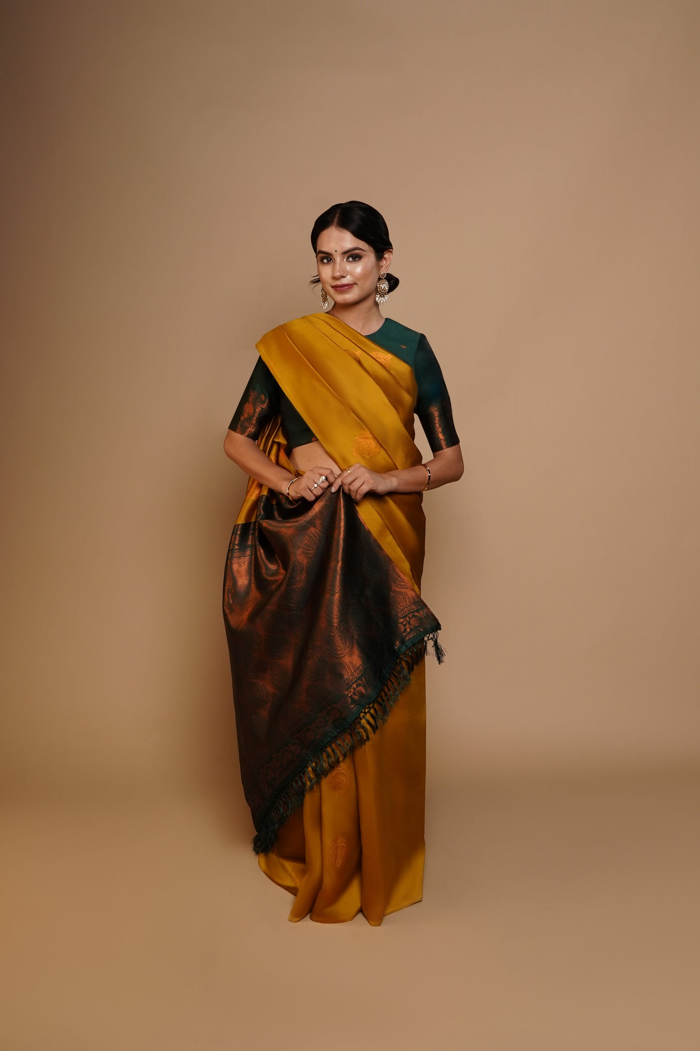 Yamika I Banarasi Silk Saree I Mustard Yellow