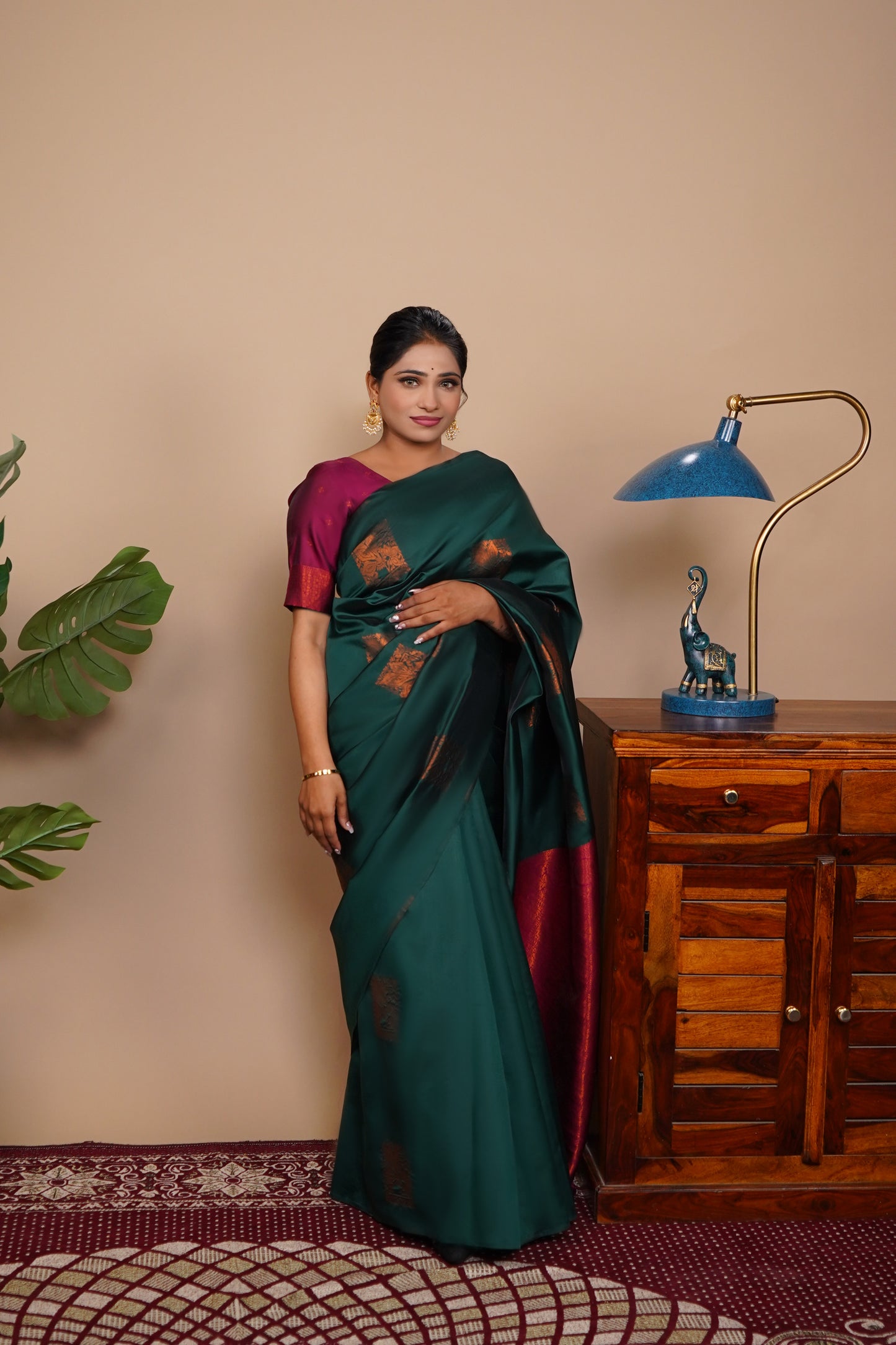 Lavanya I Banarasi Silk Saree I Dark Green