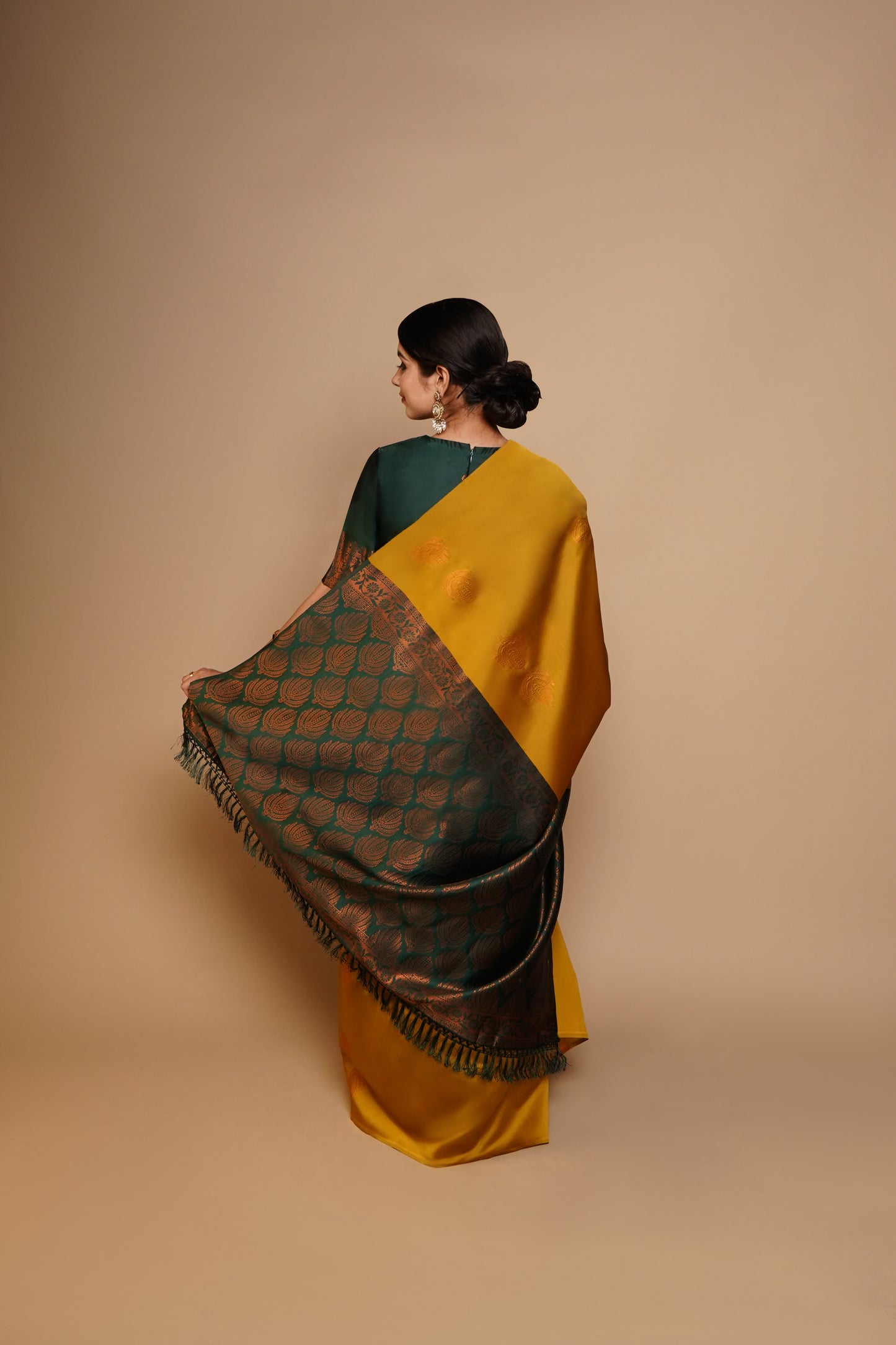 Yamika I Banarasi Silk Saree I Mustard Yellow